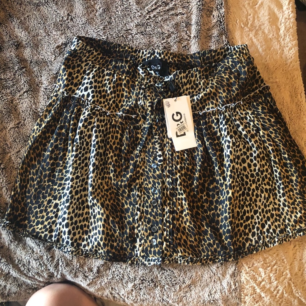 Dolce and Gabbana animal print skirt💖